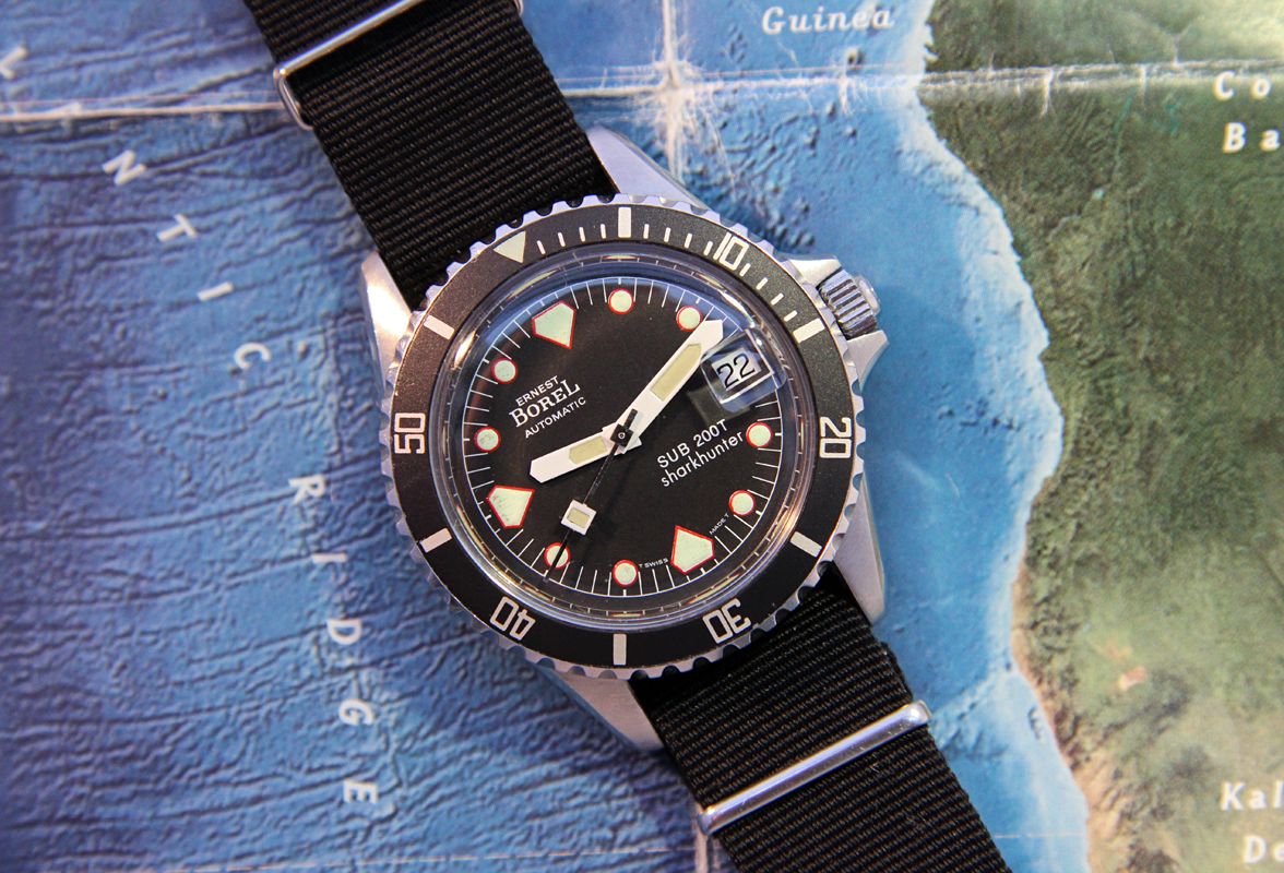 FS Vintage 1970s Ernest Borel Sub 200T Sharkhunter MidSize Dive Watch